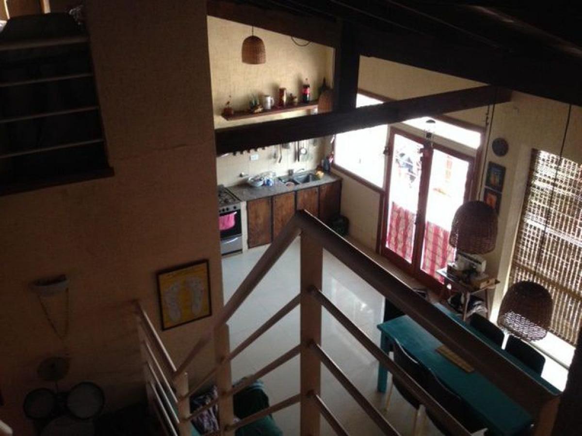 Casa de 3 dormitorios en Mar del Plata, Argentina No. 103171