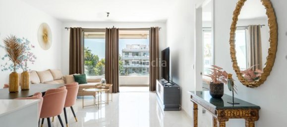 2 chambres Appartement à Estepona, Spain No. 236183 3