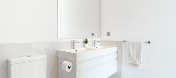 2 chambres Appartement à Estepona, Spain No. 236183 10