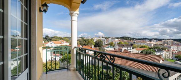 4 Schlafzimmer Villa in Leiria, Portugal, Nr. 104229 10