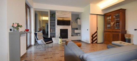 Villa de 2 habitaciónes en Magenta, Italy No. 142755 20