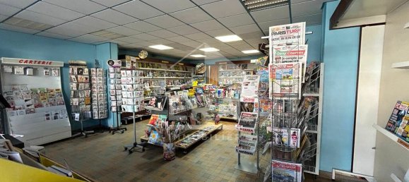 3 Schlafzimmer Gebäude in La Fere, France, Nr. 248239 2