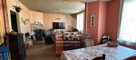 3 Schlafzimmer Gebäude in La Fere, France, Nr. 248239 6