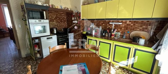 3 Schlafzimmer Gebäude in La Fere, France, Nr. 248239 5