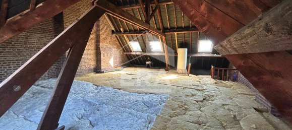 3 Schlafzimmer Gebäude in La Fere, France, Nr. 248239 8