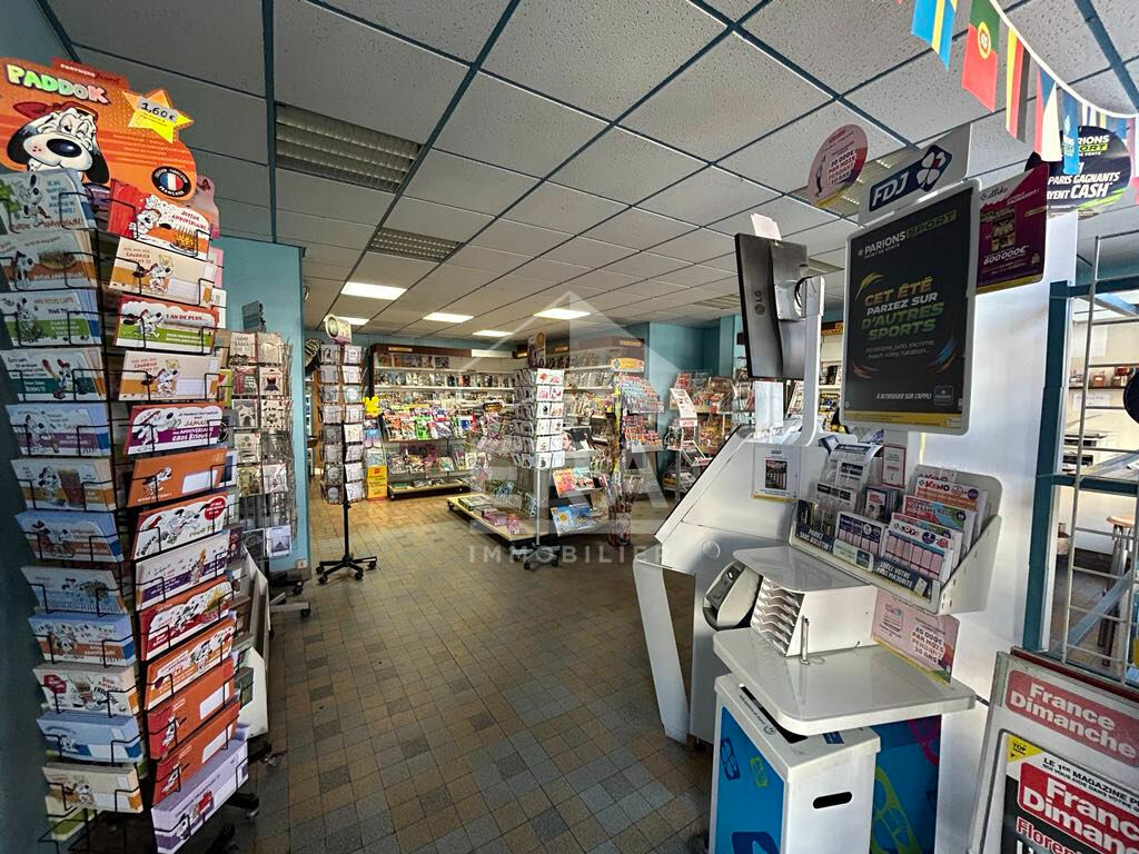 3 Schlafzimmer Gebäude in La Fere, France, Nr. 248239