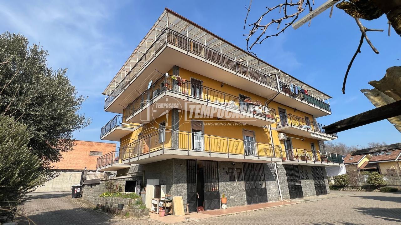 5 rooms Apartment in Caselette, Italy No. 127912