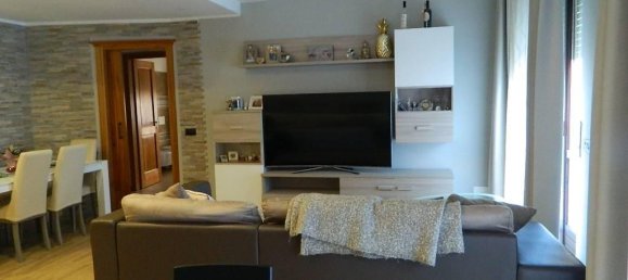 3 rooms Apartment in Laino, Italy No. 72020 3