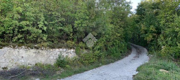 Замки и поместья с 4 комнатами в Альвито, Италия № 76773 8