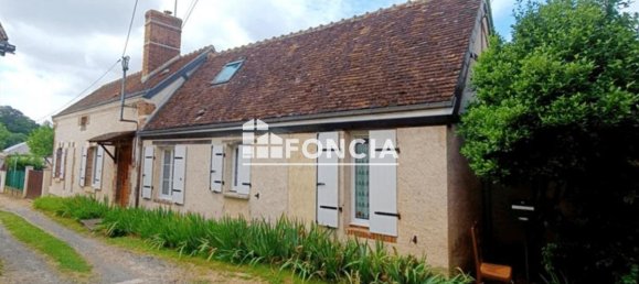 3 chambres Maison à Château-Renault, France No. 210463 2