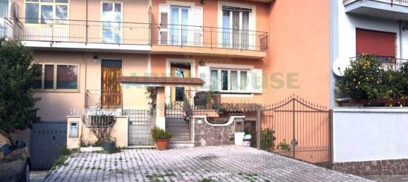 4 bedrooms Villa in Avella, Italy No. 363302 14