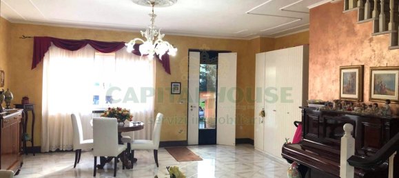 4 bedrooms Villa in Avella, Italy No. 363302 4