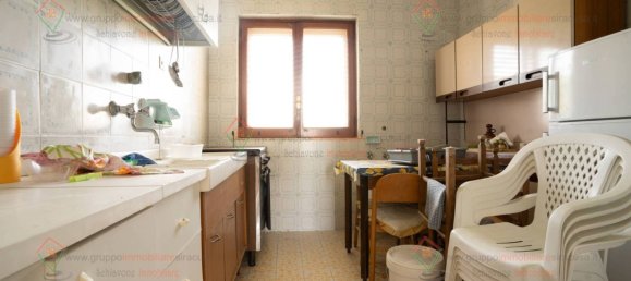 2 bedrooms Apartment in Syracuse, Italy No. 353484 4