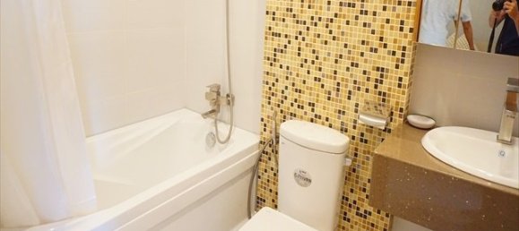 Apartamento T1 em District 1, Vietnam N.º 13846 5