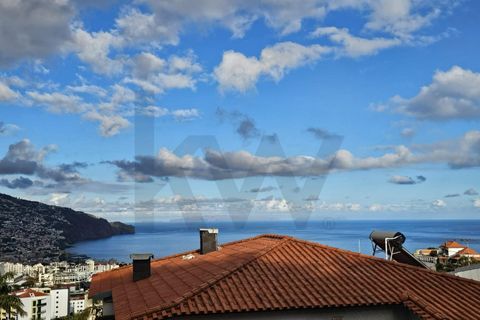 5 bedrooms House in Funchal, Portugal No. 244858
