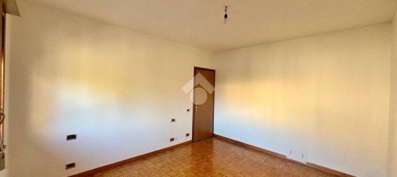 2 bedrooms Apartment in Conegliano, Italy No. 59059 8