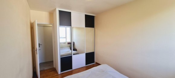 Apartamento T2 em Saint-Jean-de-la-Ruelle, France N.º 240303 6