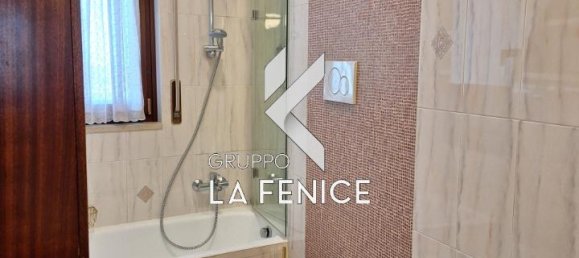 4 rooms House in Locorotondo, Italy No. 19338 17