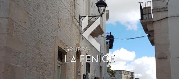 4 rooms House in Locorotondo, Italy No. 19338 3