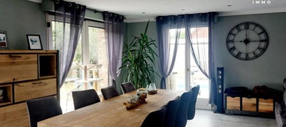 4 bedrooms House in Halluin, France No. 276981 2