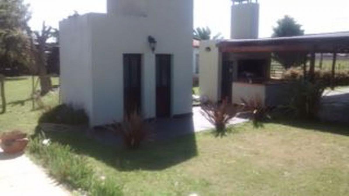5 bedrooms House in Lobos, Argentina No. 2224