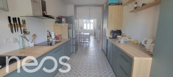 3 bedrooms House in Faches-Thumesnil, France No. 325522 5