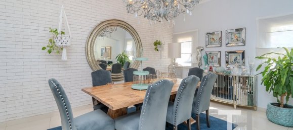 4 bedrooms Villa in Meadows, UAE No. 28452 4