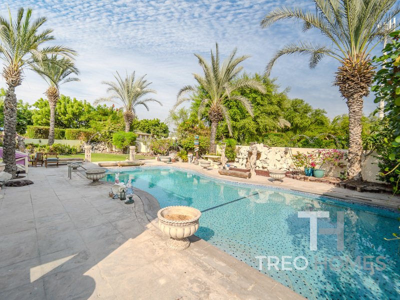 4 bedrooms Villa in Meadows, UAE No. 28452