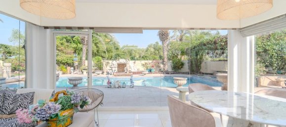 4 bedrooms Villa in Meadows, UAE No. 28452 2