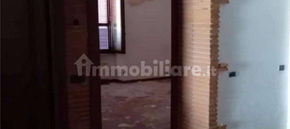 2 bedrooms Apartment in Guidonia Montecelio, Italy No. 281062 11