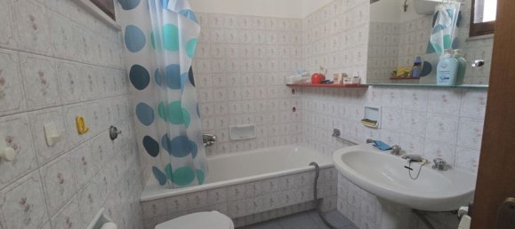 Дом с 5 комнатами в Баньо ди Романья, Италия № 293171 12