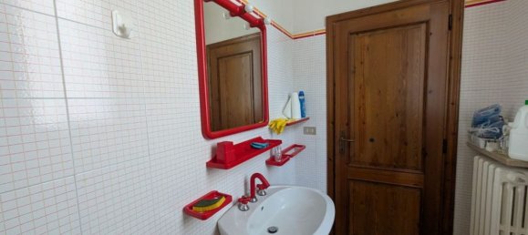 Дом с 5 комнатами в Баньо ди Романья, Италия № 293171 10