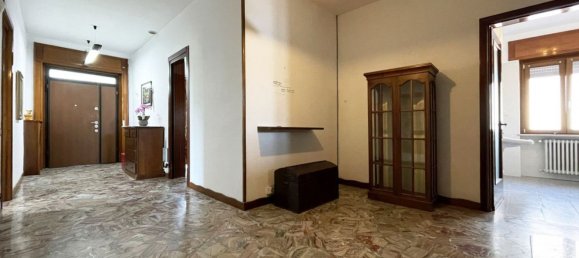 7 bedrooms Apartment in Cureggio, Italy No. 377454 4