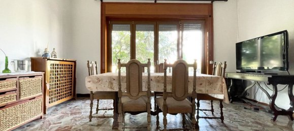 7 bedrooms Apartment in Cureggio, Italy No. 377454 9