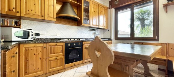7 bedrooms Apartment in Cureggio, Italy No. 377454 12