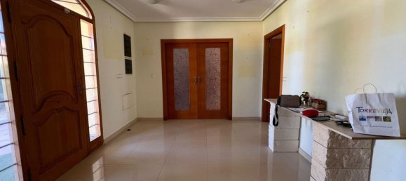 6 bedrooms House in Torrevieja, Spain No. 185944 12