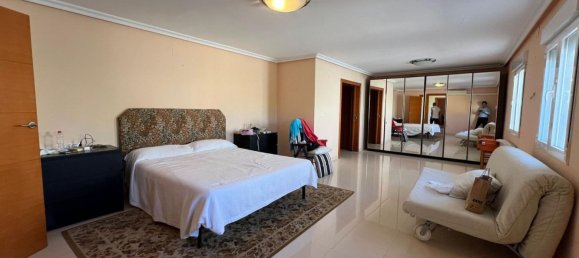 6 bedrooms House in Torrevieja, Spain No. 185944 13