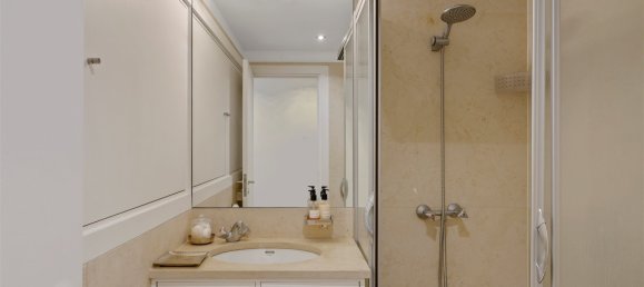 4 bedrooms Apartment in Lisbon, Portugal No. 138049 32