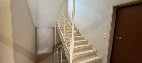 3-Zimmer Wohnung in Bari, Italy, Nr. 23273 18