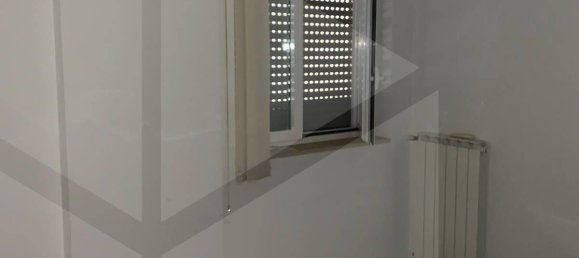 3-Zimmer Wohnung in Bari, Italy, Nr. 23273 5