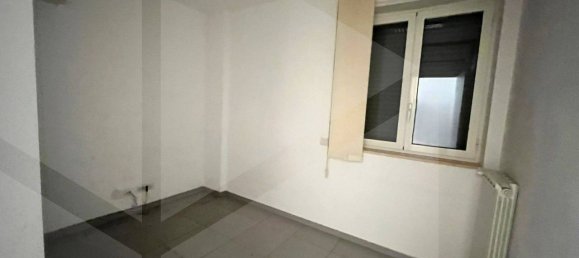3-Zimmer Wohnung in Bari, Italy, Nr. 23273 6