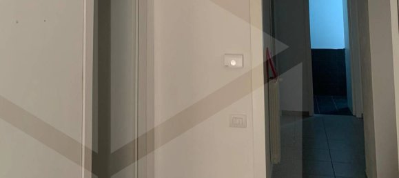 3-Zimmer Wohnung in Bari, Italy, Nr. 23273 11