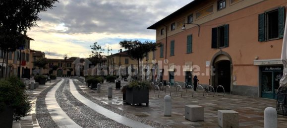 2 bedrooms Apartment in Stezzano, Italy No. 250976 8