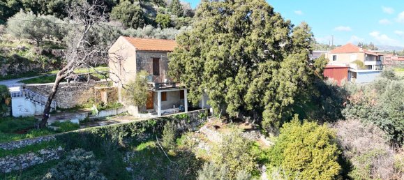 2 bedrooms Land in Chania, Greece No. 8948 2