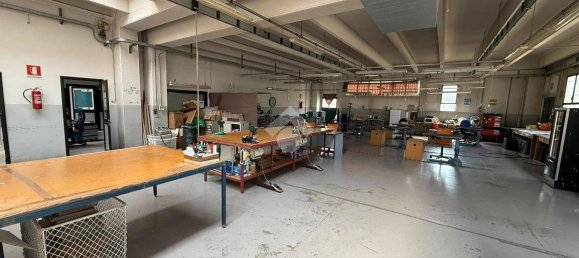 5 rooms Warehouse in Besnate, Italy No. 286895 23