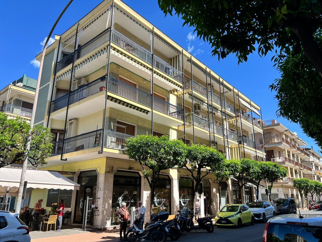 5 bedrooms Apartment in Diano Marina, Italy No. 342918