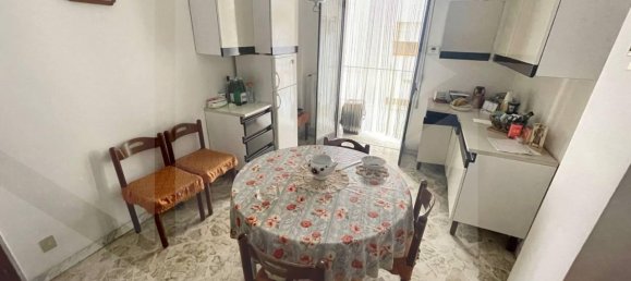 5-salle Appartement à Andria, Italy No. 15121 3