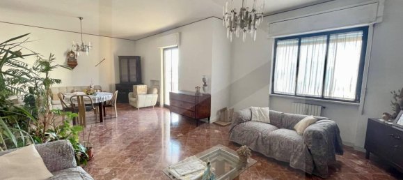 5-salle Appartement à Andria, Italy No. 15121 2