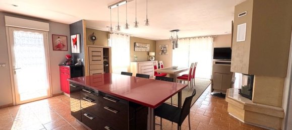 3 bedrooms House in Aire-sur-l'Adour, France No. 335435 4