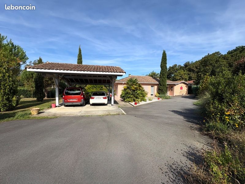 3 bedrooms House in Aire-sur-l'Adour, France No. 335435